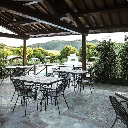 Agriturismo Colle Mura Farm stay